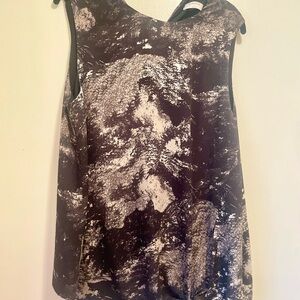 Babaton Sleeveless Blouse - Size L